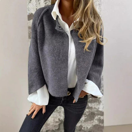 Manteau court avec manches évasées chics