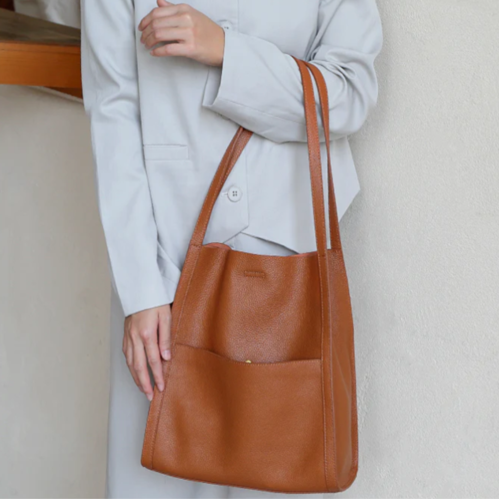 LuxBag™ - Fini les sacs encombrants qui ne font que t'alourdir !